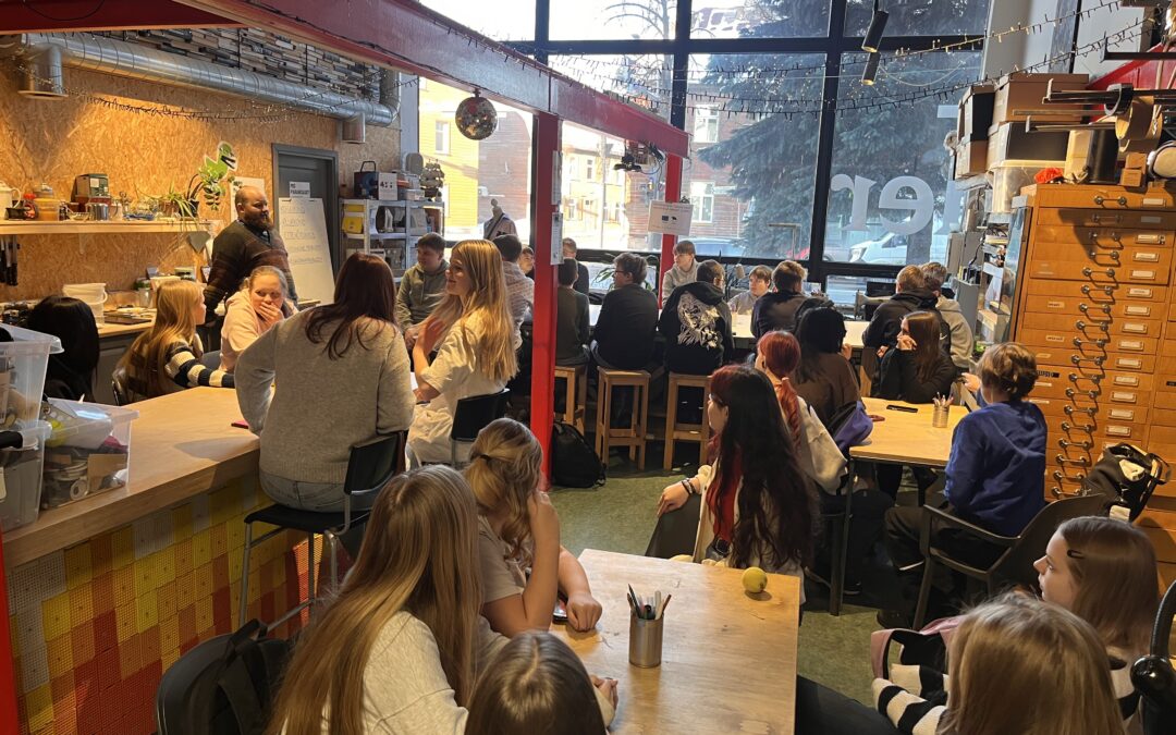 Nõo Põhikooli õpilased said Aparaaditehases praktilise ettevõtluskogemuse